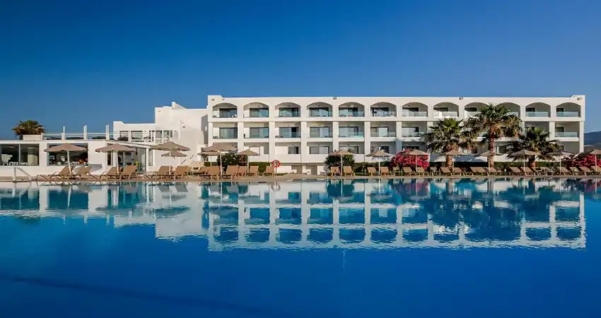 Aeolos Beach Hotel view 2