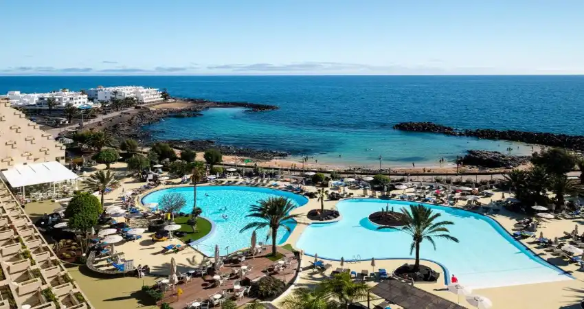 Alexandre Grand Teguise Playa view 2