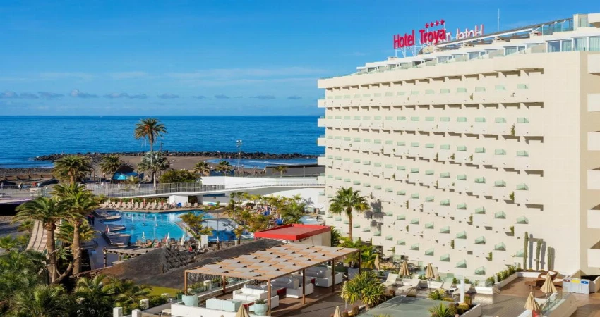 Alexandre Hotel Troya view 2