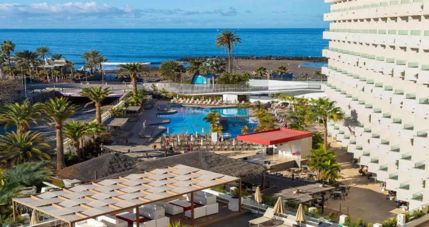Alexandre Hotel Troya view 3