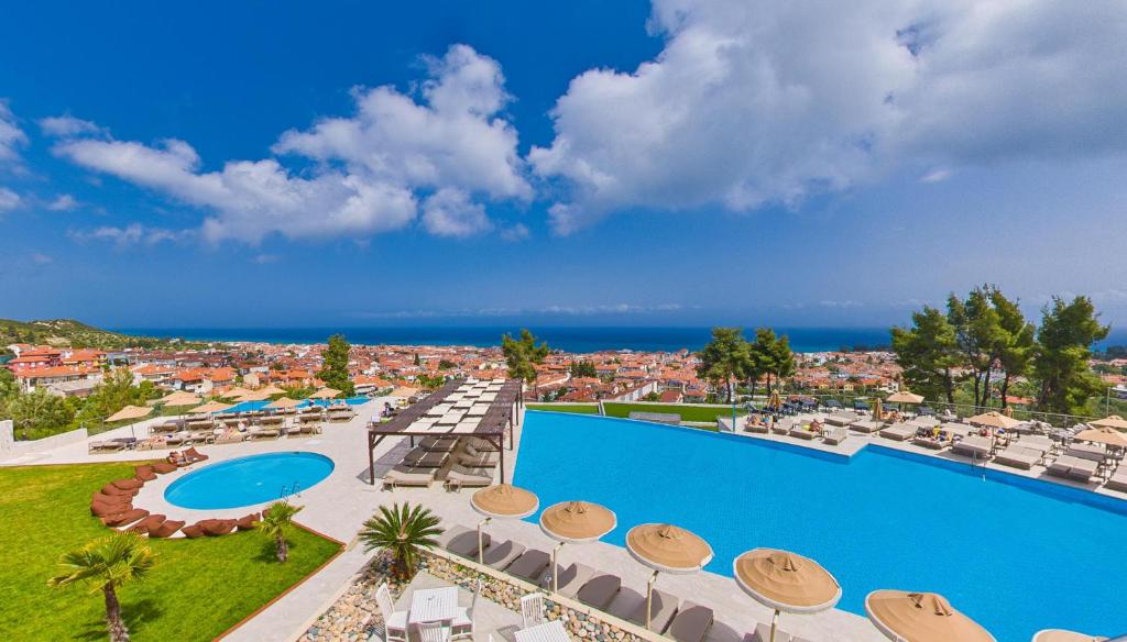 Escape to Paradise at Alia Palace Luxury Hotel & Villas view 3