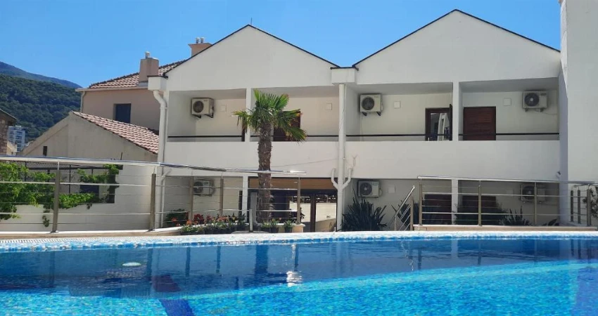 Apartamentos Ambassador view 2