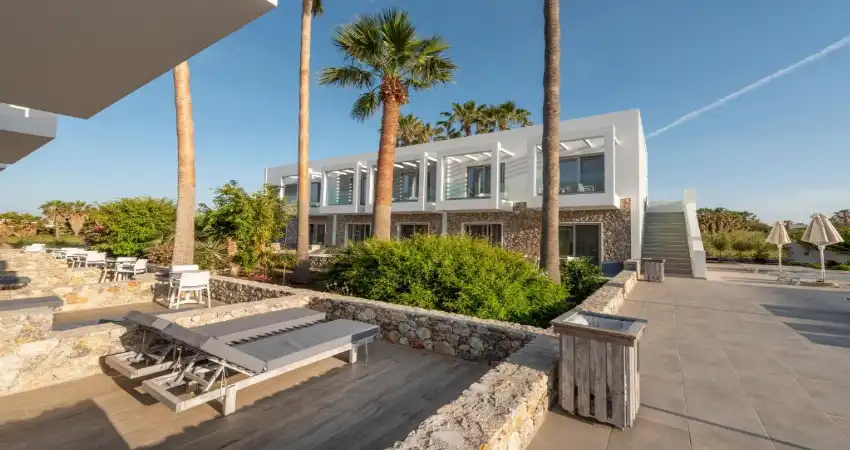 Apollon Windmill Hotel view 3