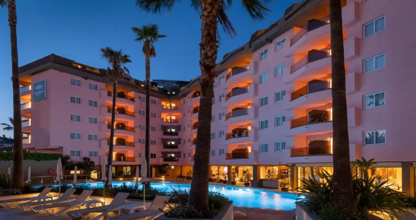 Aqua Hotel The Breeze & Spa view 3