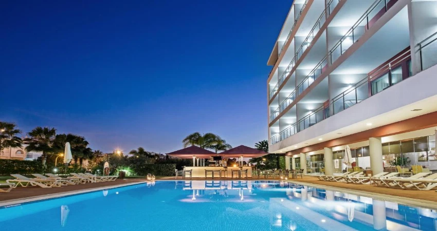 Areias Village Hotel and Apartments view 3