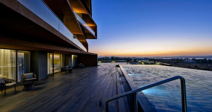 Aria Resort & Spa view 3
