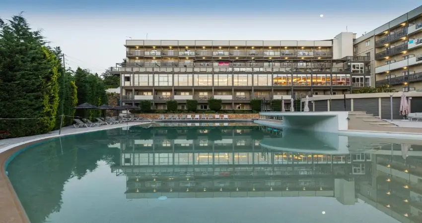 Ariti Grand Hotel view 2