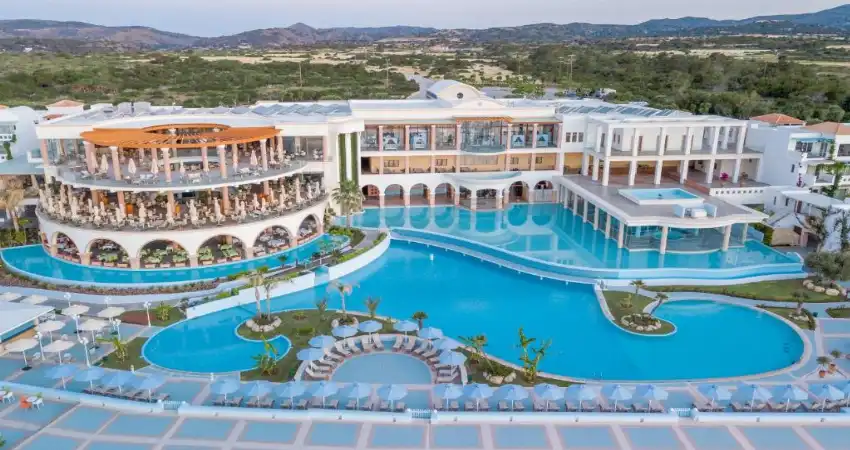 Atrium Prestige view 3