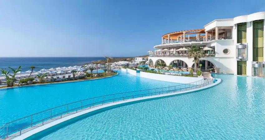 Atrium Prestige view 2