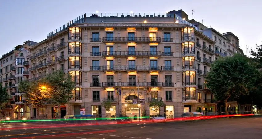 Axel Hotel Barcelona and Urban Spa view 2