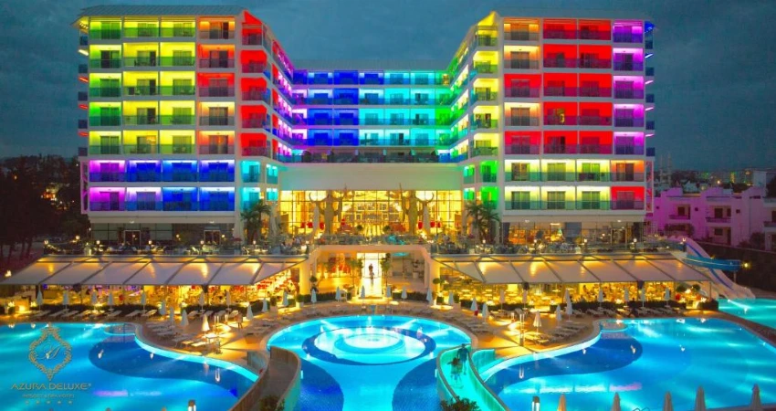 Azura Deluxe Hotel view 3
