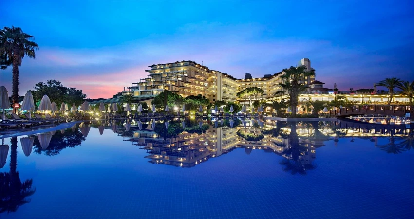 Bellis Deluxe Hotel