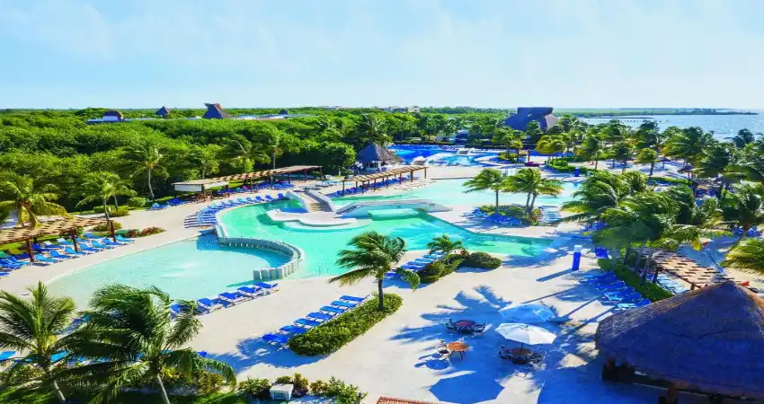 BlueBay Grand Esmeralda All Inclusive view 2