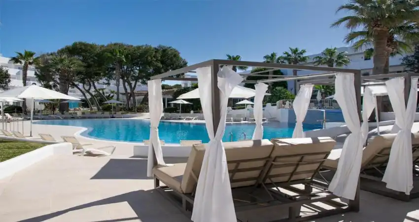 Blue Sea Club Marthas Resort view 3