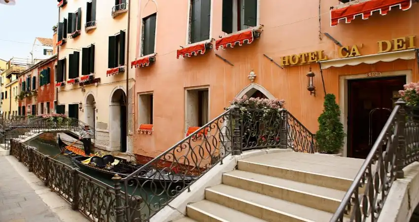 Upgrade to a Classic Room with City Views and experience timeless Venetian elegance just moments from St Mark's Square view 2