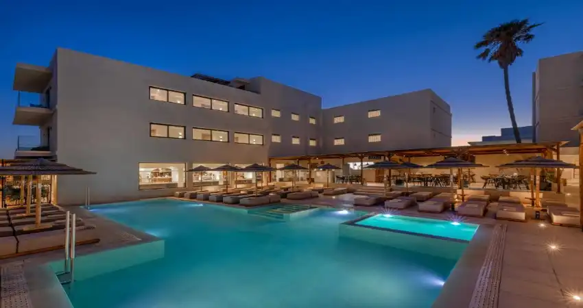 Cabana Blu Hotel & Suites view 3