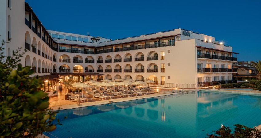 Calabona Hotel view 2