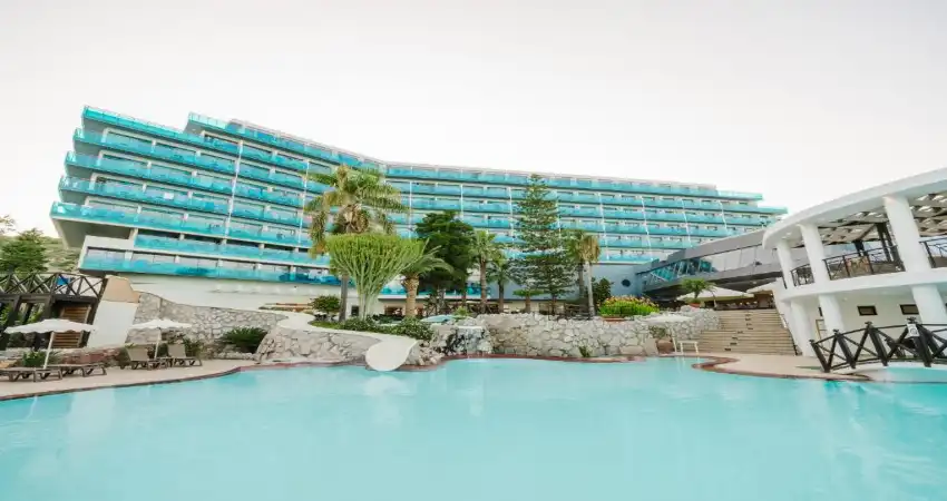 Calypso Beach Hotel