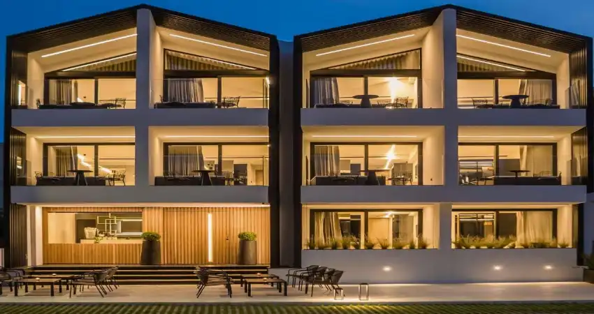 Canale Hotel & Suites view 2