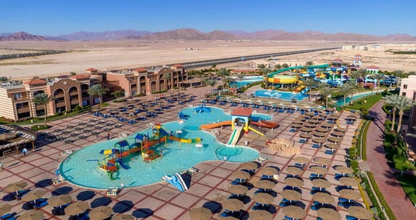 Water slide adventures and family fun under the Egyptian sun view 3