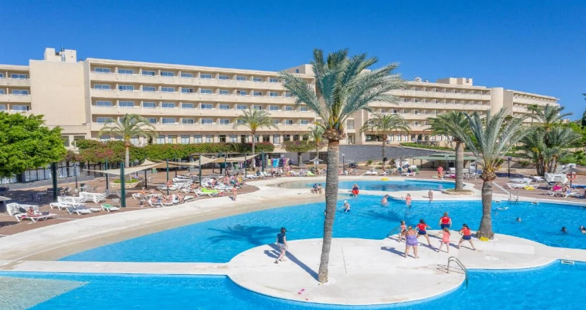 Club Cala Romani Aparthotel view 2
