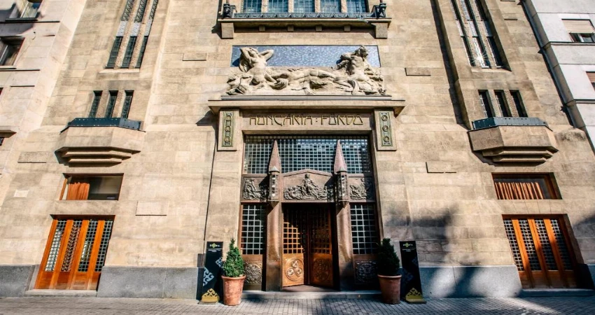 Continental Hotel Budapest view 2