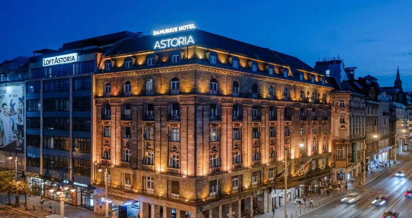 Danubius Hotel Astoria City Center view 2