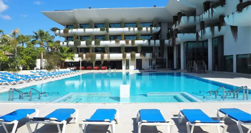 Deloix Aqua Center view 2