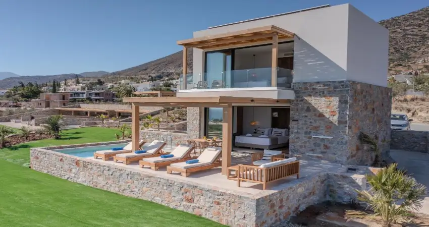 Deos Luxury Suites view 2