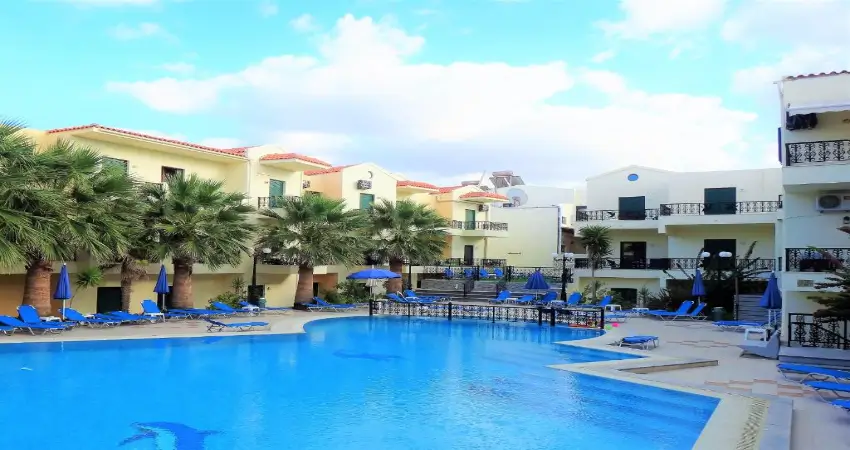 Diogenis Blue Palace view 2