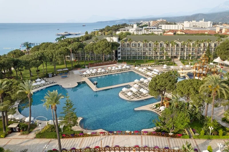 Dobedan World Palace Kemer view 3