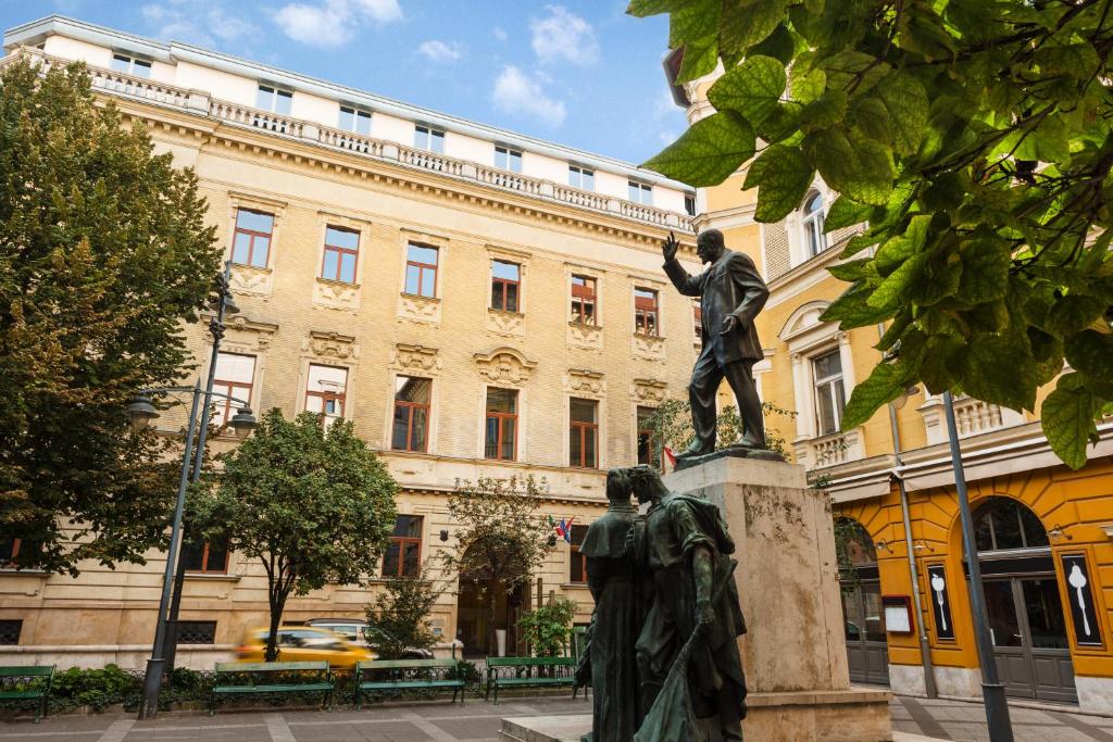 Eurostars Palazzo Zichy view 3
