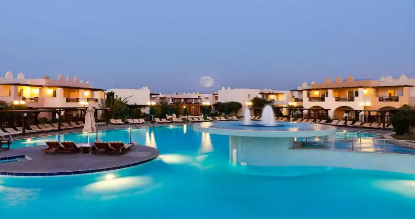 Gaia Palace Hotel main view