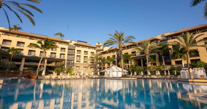 GF Gran Costa Adeje view 3
