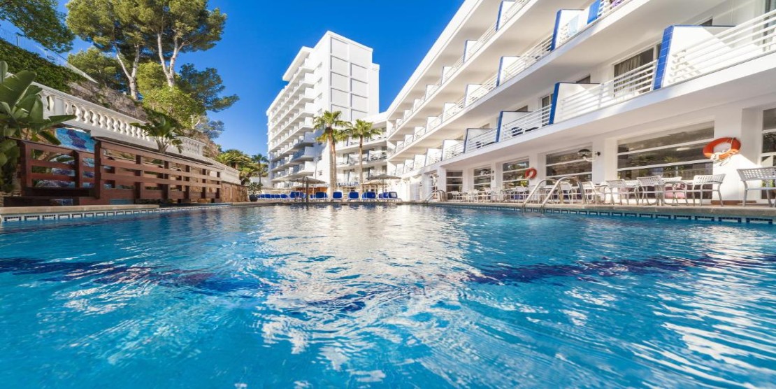 Globales Palmanova Palace view 2