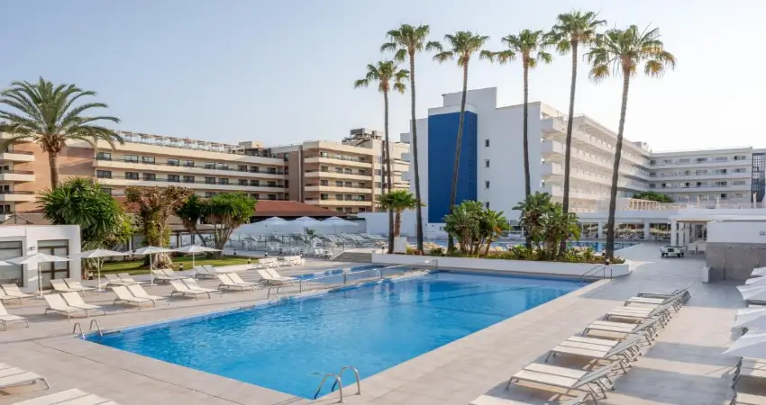 A family-friendly Majorca escape just moments from the beach view 3