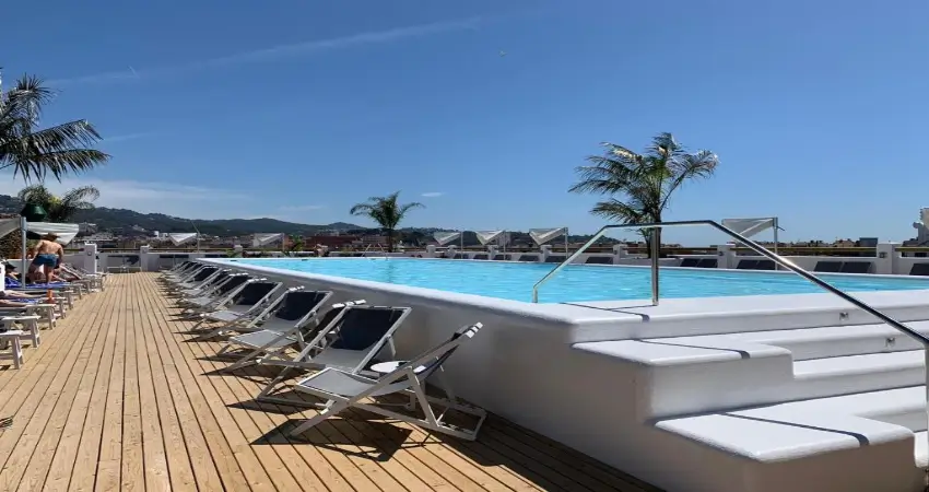 Gran Hotel Flamingo view 2