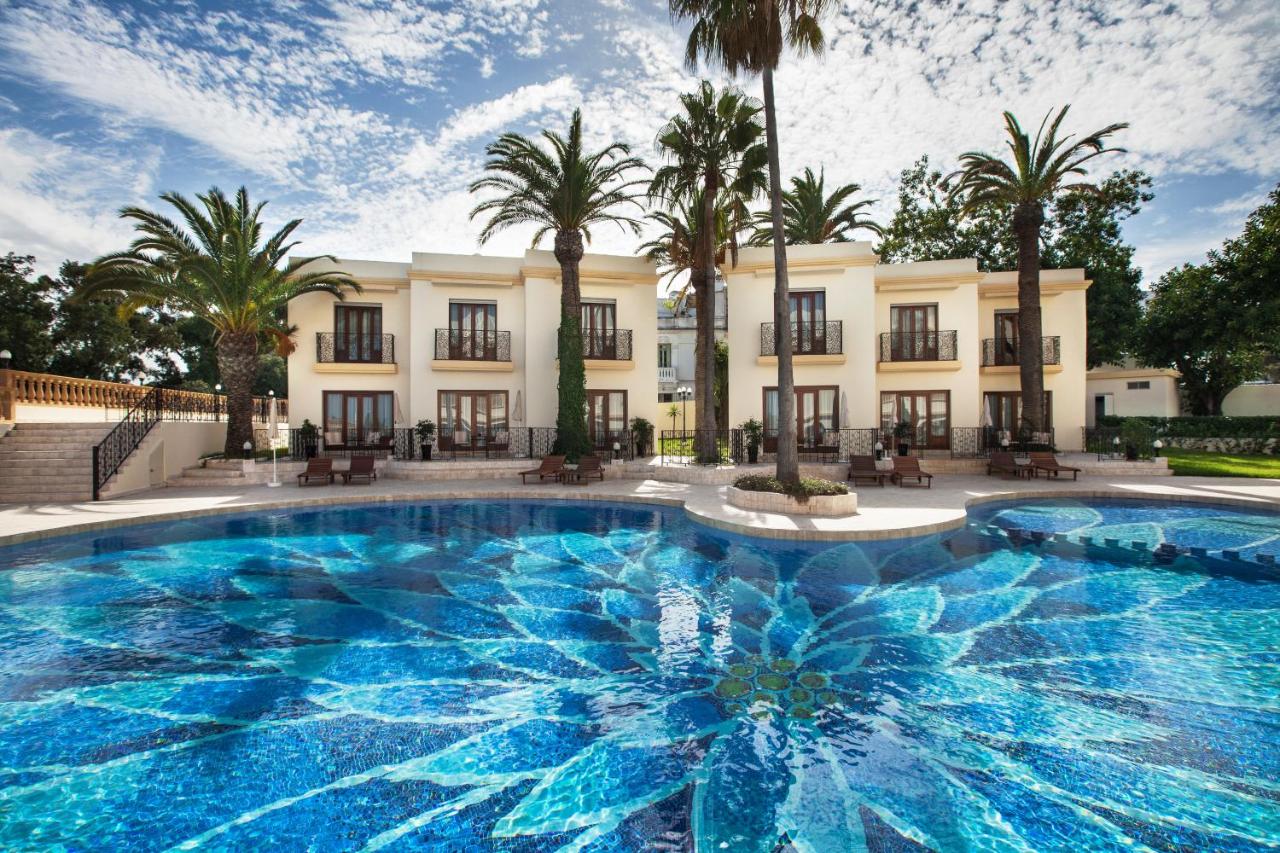 Grand Hotel Villa de France view 3