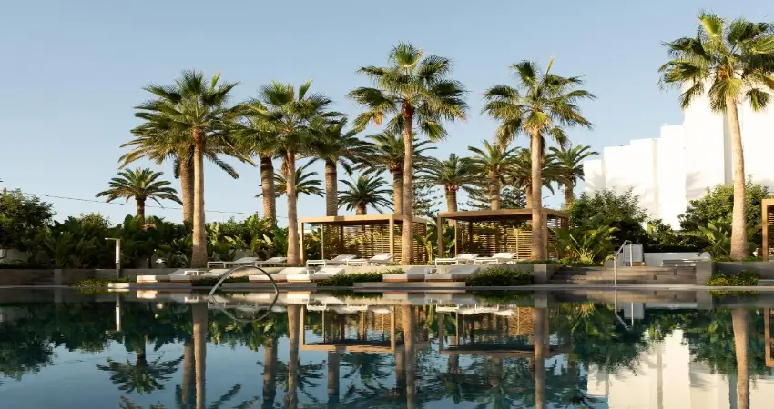 Grecotel Lux.me White Palace view 2
