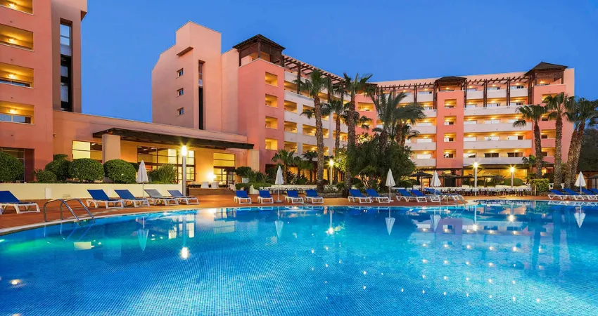 Resort-style comfort with easy access to Salou's biggest attractions view 2