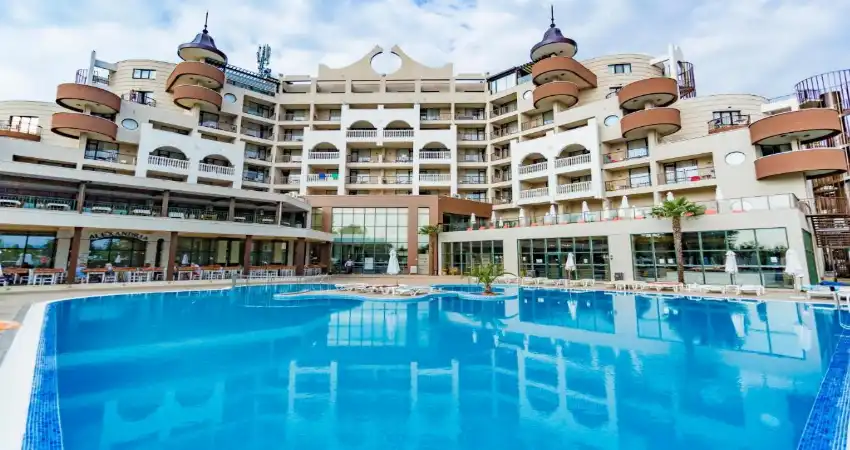 HI Hotels Imperial Resort