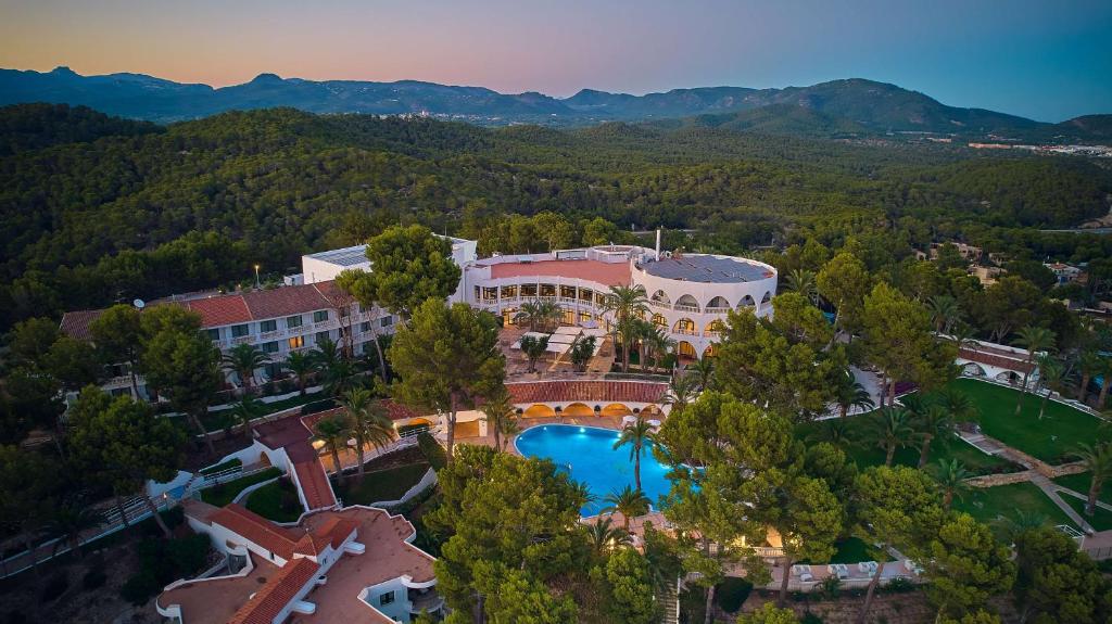 Hilton Mallorca Galatzo view 3