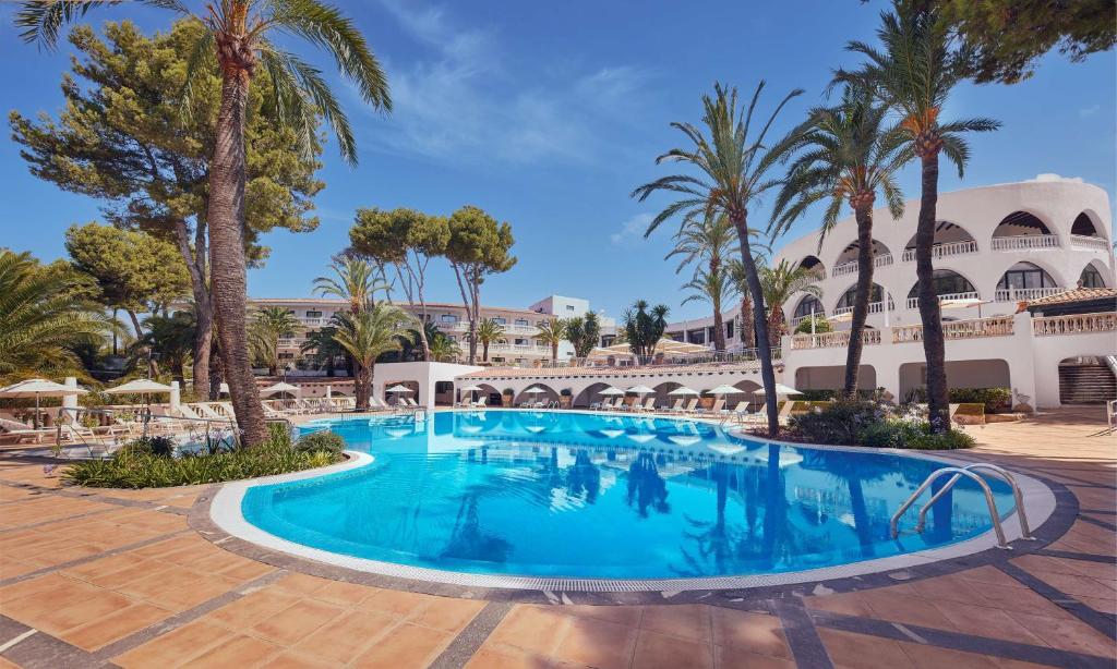 Hilton Mallorca Galatzo view 2