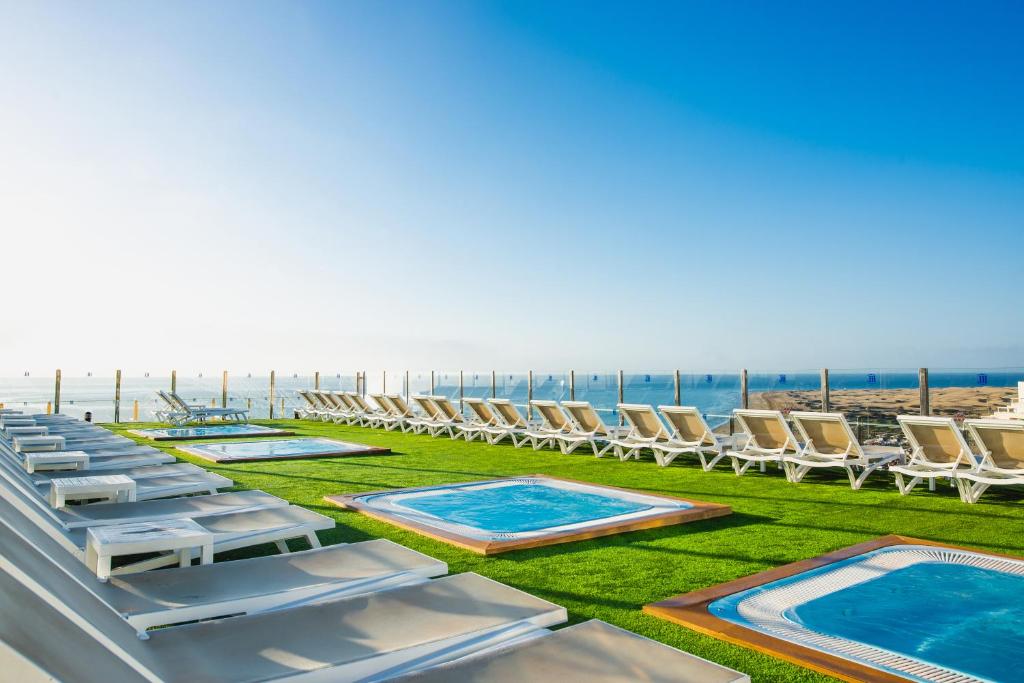HL Suitehotel Playa del Ingles view 2