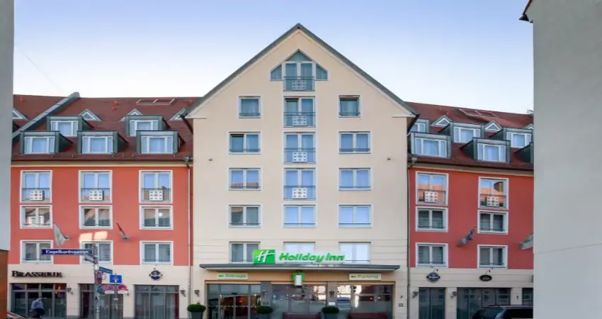Holiday Inn Nurnberg City Centre view 2