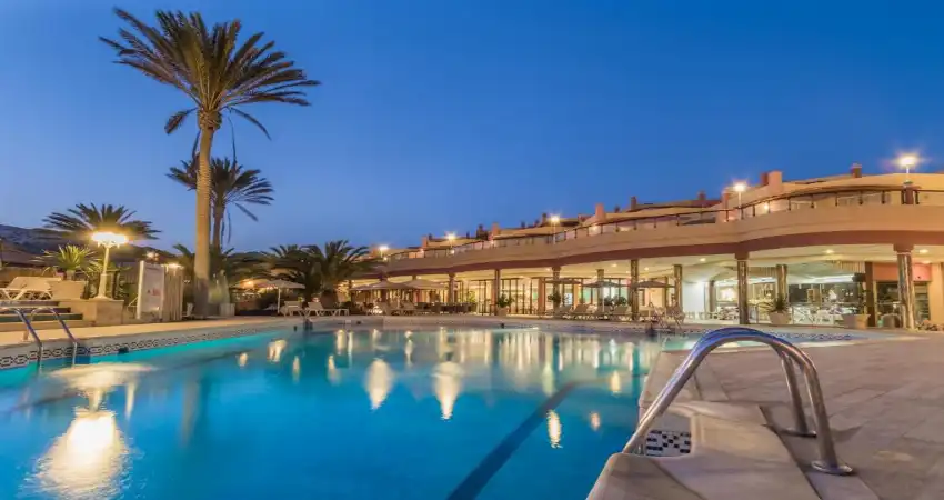 Hotel Esmeralda Maris by LIVVO view 3
