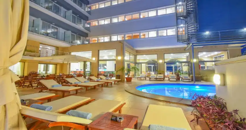 Hotel Ibiscus view 2
