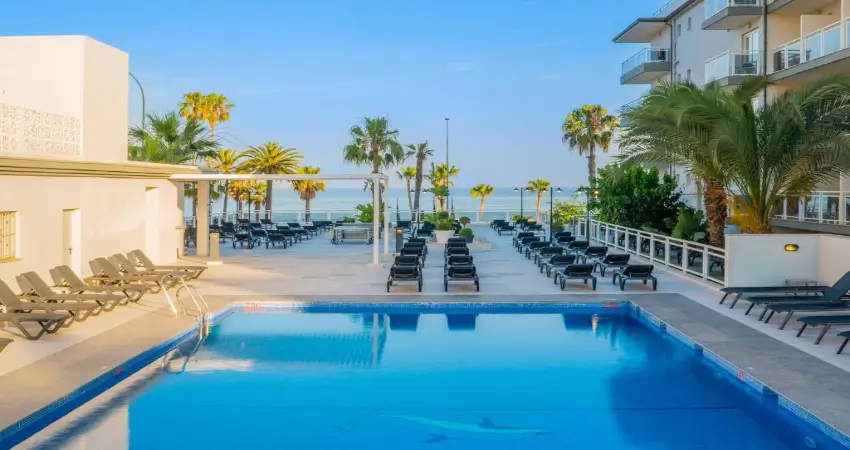 Hotel Las Arenas affiliated by Melia view 2