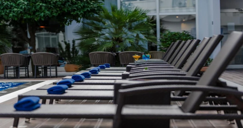 Discover an unforgettable stay, where comfort, elegance, and exceptional hospitality come together. view 3