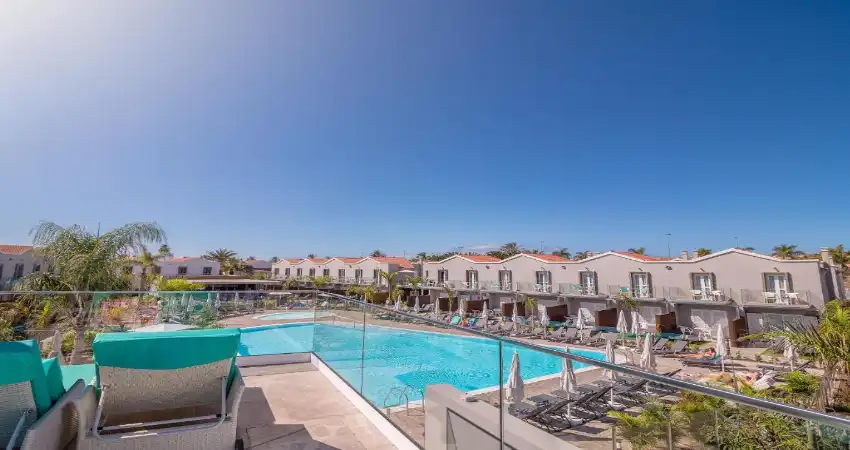 Hotel LIVVO Los Calderones view 3